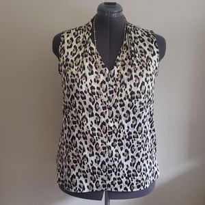 🆕️Tahari-Leopard Blouse